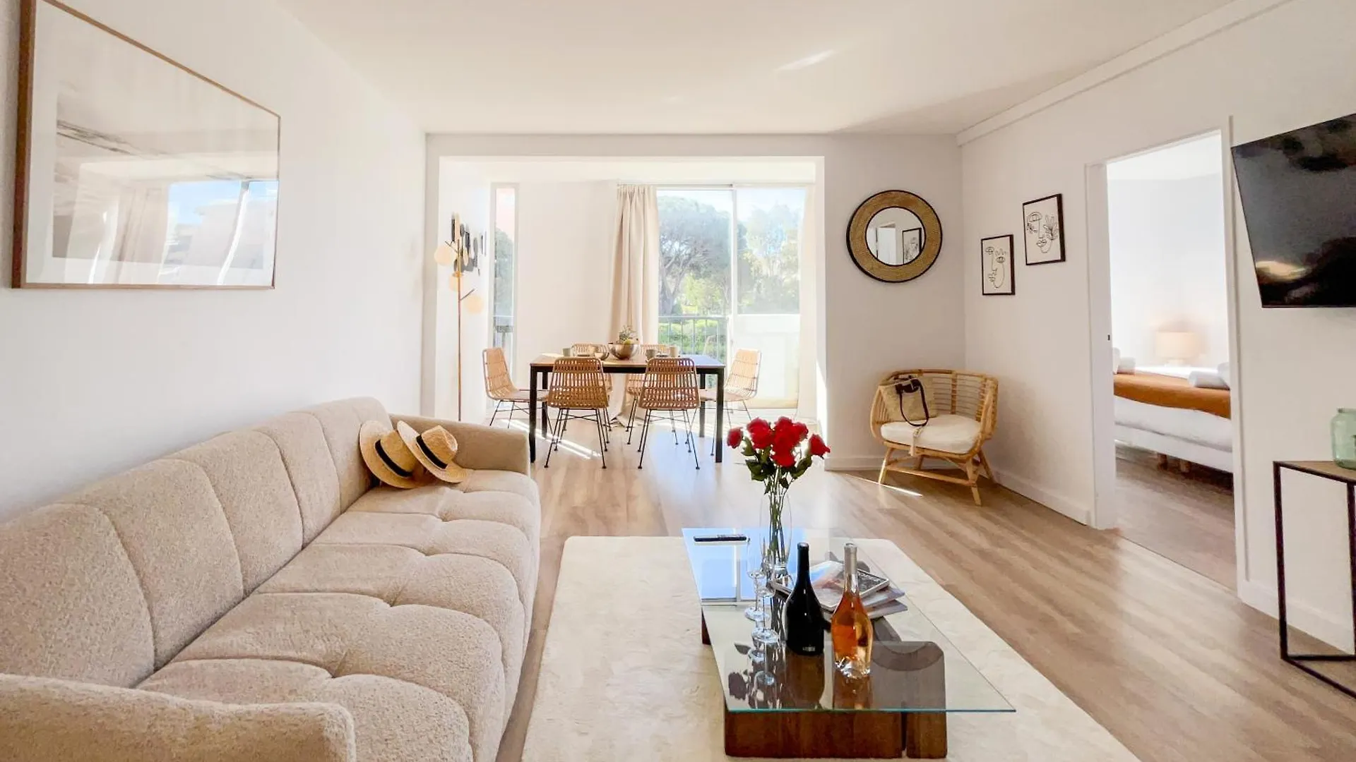 Magnifique Appartement - M3 kontakter